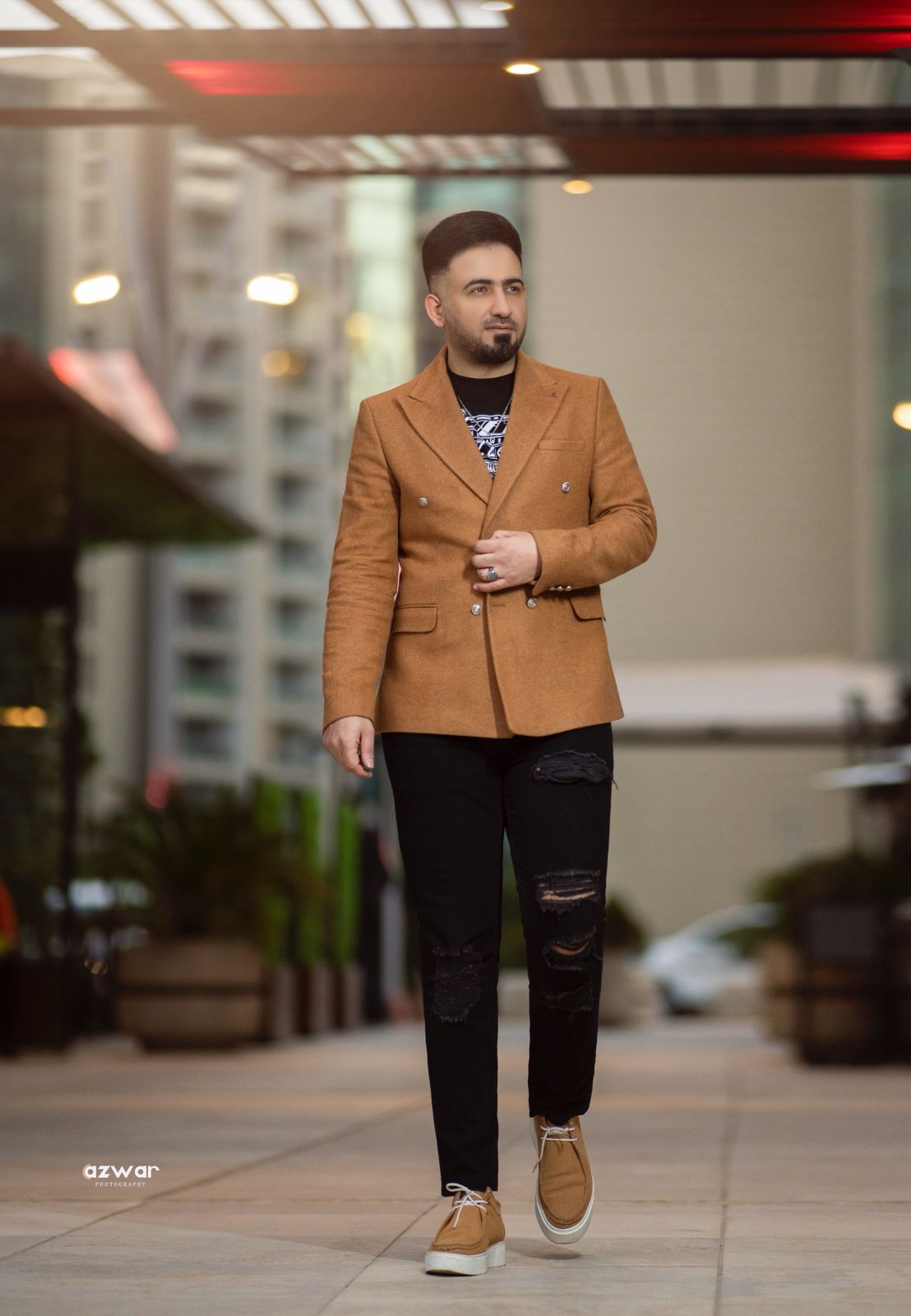 [Imagine Osama Alzain - Interpretare live]